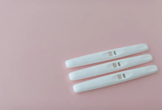 Twin-Pregnancies-And-The-False-N