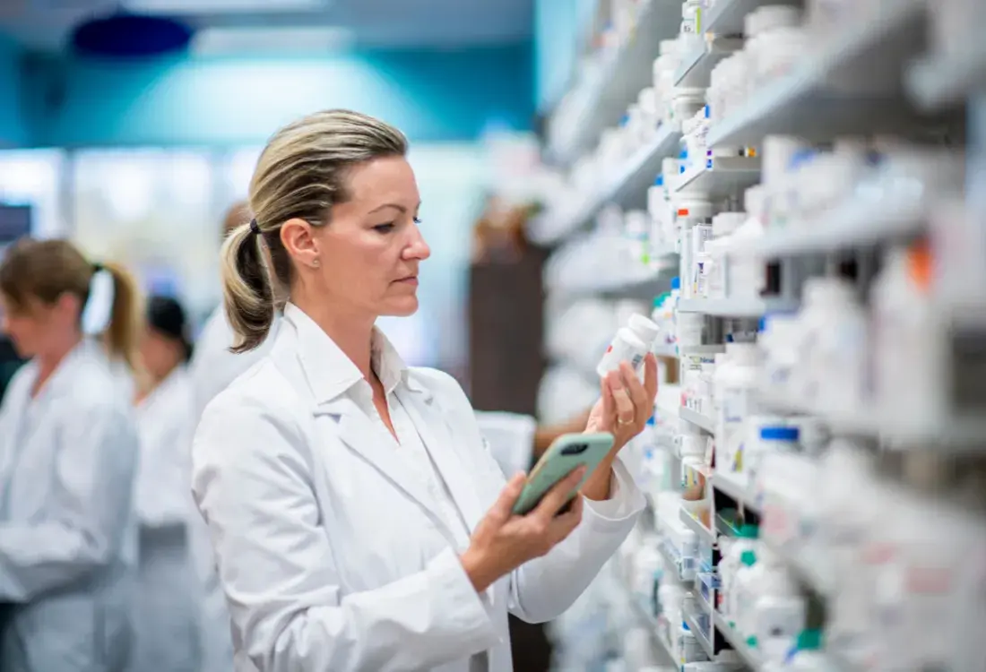 pharmacy-guides-preparing-customers-for-a-healthy-summer-season
